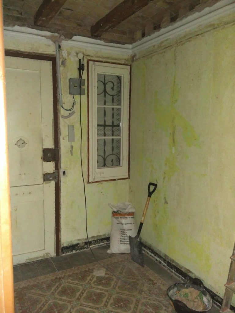 Reforma de una vivienda modernista en el barrio Poble Sec de Barcelona ANTES